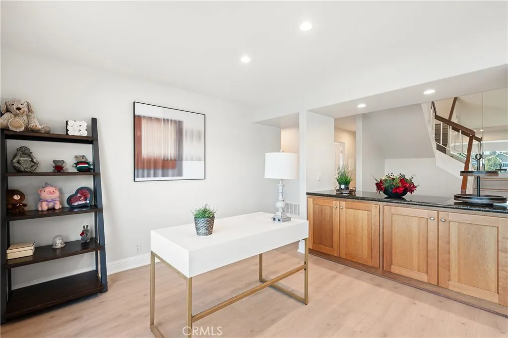 Additional image 100 of 25 LakeView Unit 60, Irvine, CA 92604