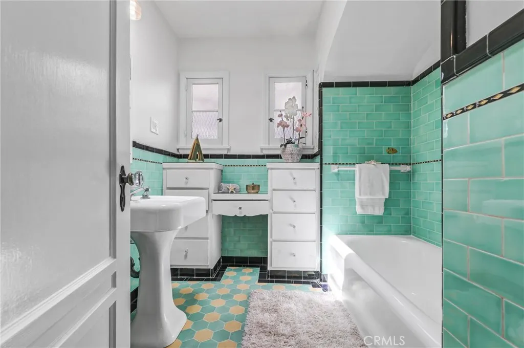 Additional image 20 of 1909 Eden Avenue, Glendale, CA 91206