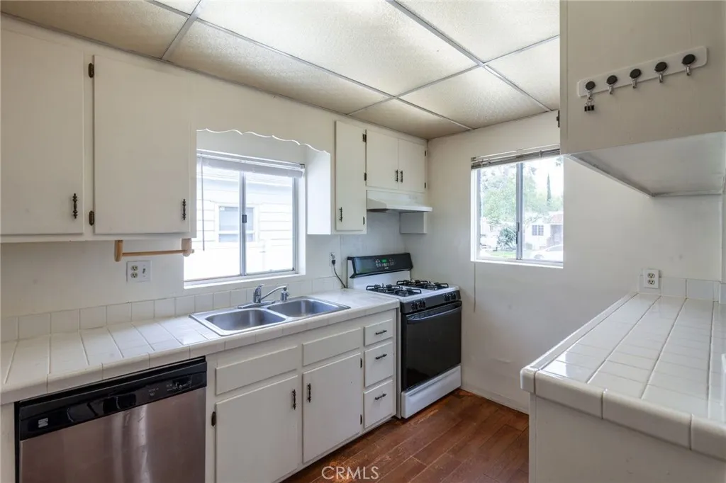 Additional image 14 of 235 W Santa Anita Ave, Burbank, CA 91502