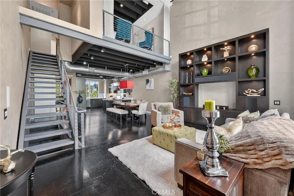 Additional image 12 of 123 E City Place, Santa Ana, CA 92705