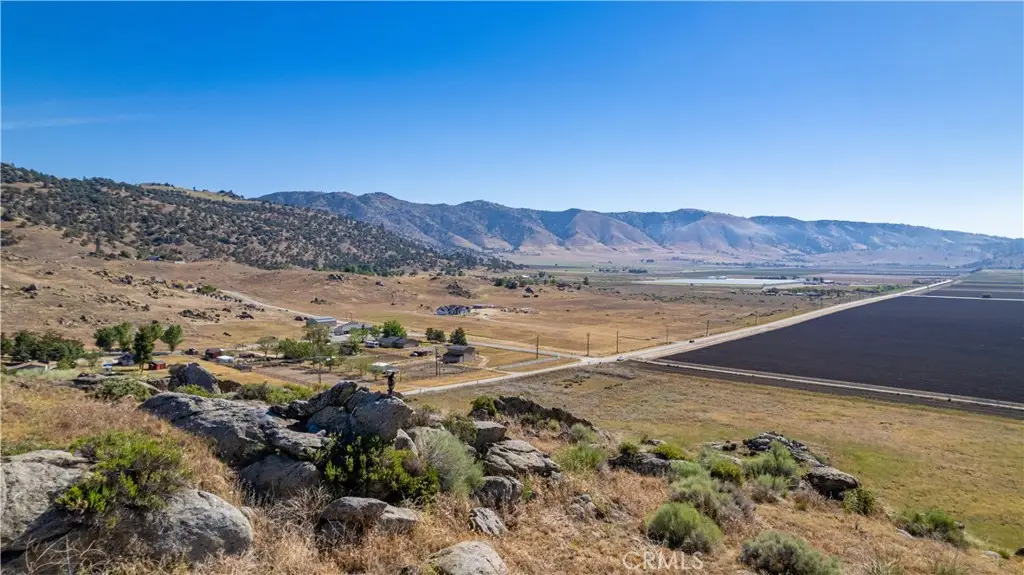 Additional image 22 of Edward, Tehachapi, CA 93561