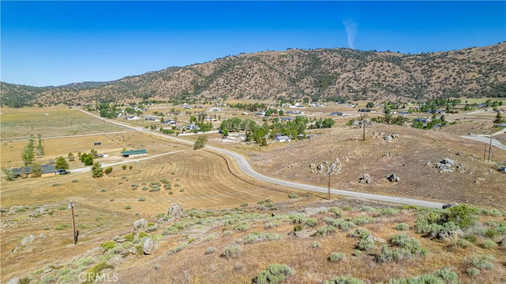 Additional image 34 of Edward, Tehachapi, CA 93561