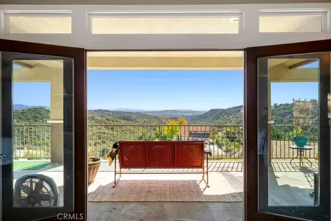 19401 Oakie Doakie, Trabuco Canyon, CA MLS: OC25025647