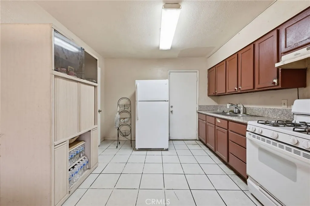 Additional image 8 of 16445 Arrow Blvd, Fontana, CA 92335