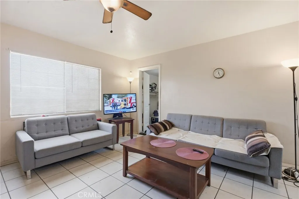 Additional image 15 of 16445 Arrow Blvd, Fontana, CA 92335