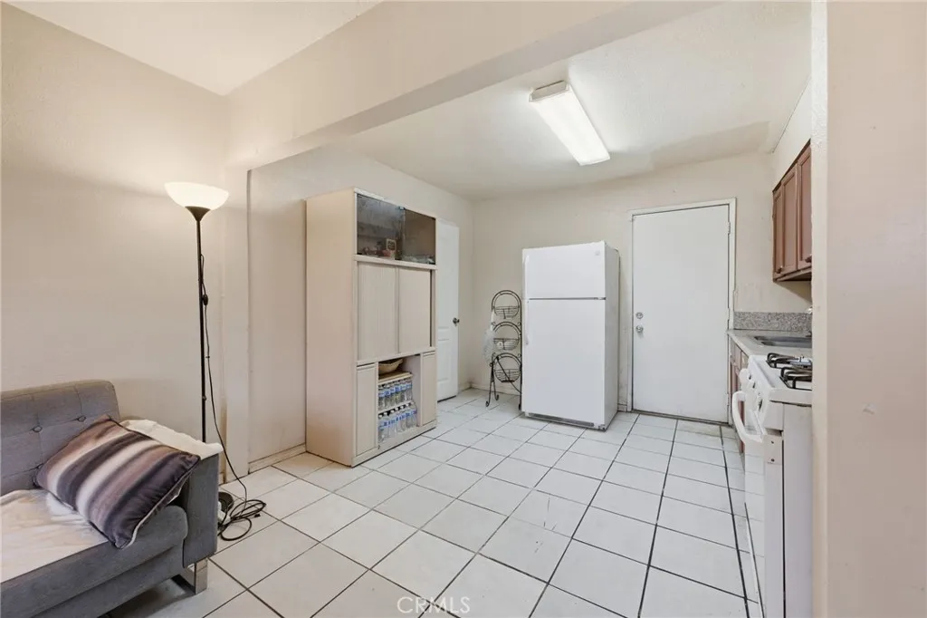 Additional image 7 of 16445 Arrow Blvd, Fontana, CA 92335