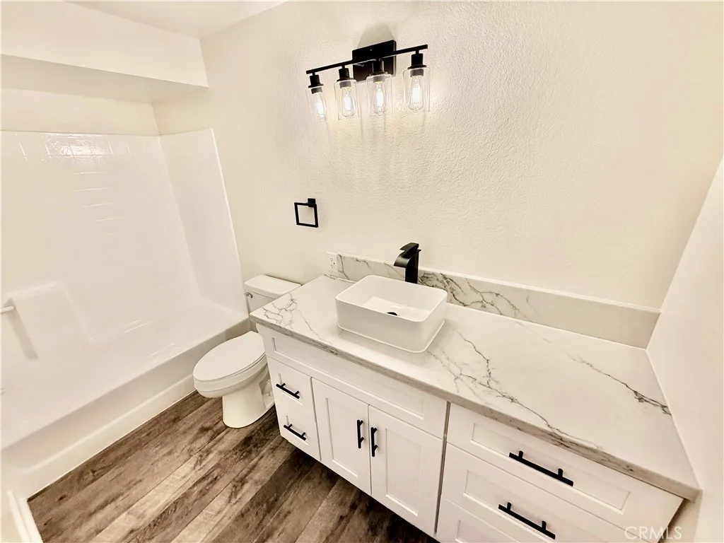 621 Prospect Ave, Riverside, CA 92507