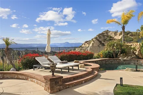 26031 Tennyson Lane, Stevenson Ranch, CA MLS: BB25053125