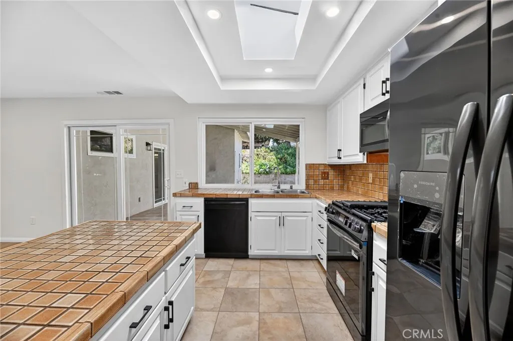 Additional image 14 of 449 Hillway Drive, Vista, CA 92084