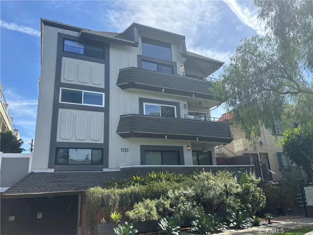 Additional image 3 of 1131 12th St Unit 104, Santa Monica, CA 90403