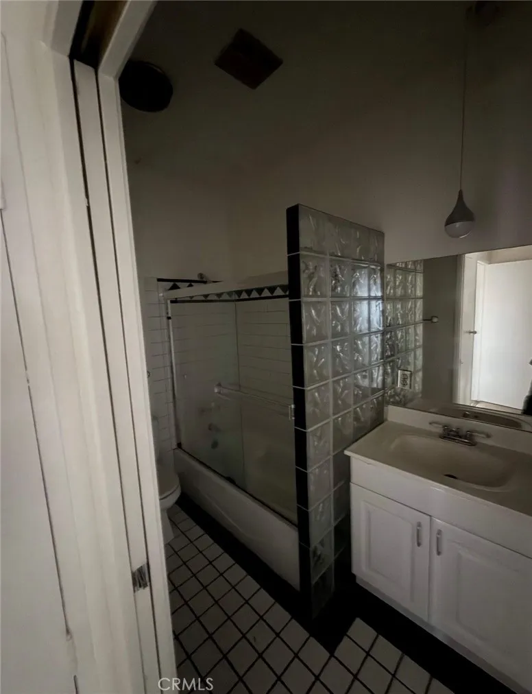 Additional image 8 of 1131 12th St Unit 104, Santa Monica, CA 90403