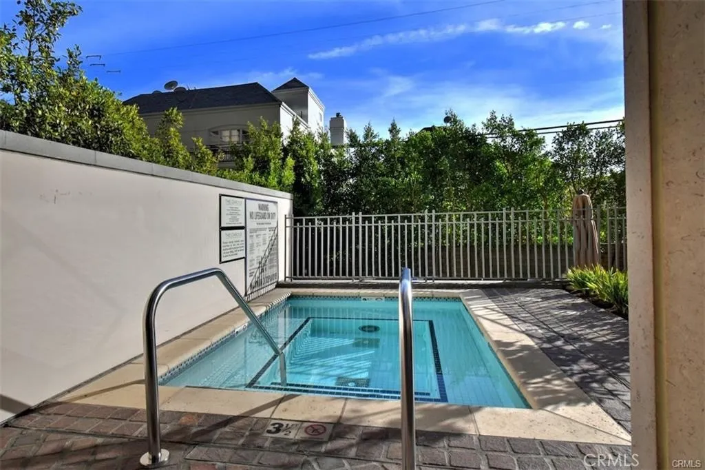 Additional image 38 of 10776 Wilshire Blvd Unit 404, Los Angeles, CA 90024