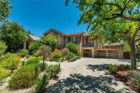 5207 Saddle Creek Road, Hidden Hills, CA MLS: SR25021310