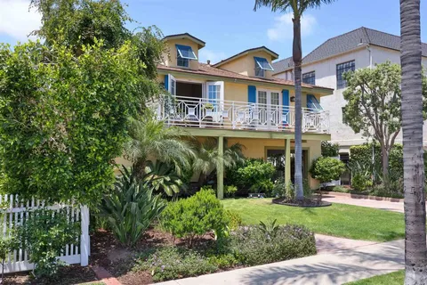 810 D Avenue, Coronado, CA MLS: PTP2306247