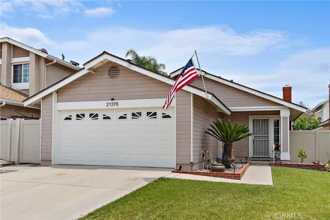 21376 Sleepy Glen Lane, Trabuco Canyon, CA MLS: OC25018508