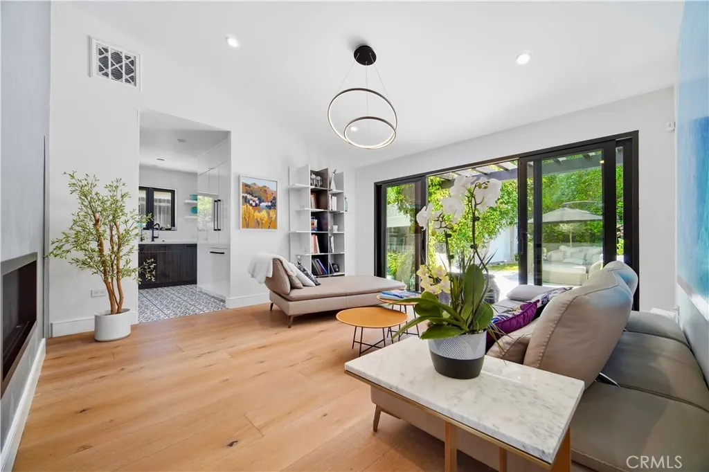Additional image 6 of 13646 Valley Vista Blvd, Sherman Oaks, CA 91423