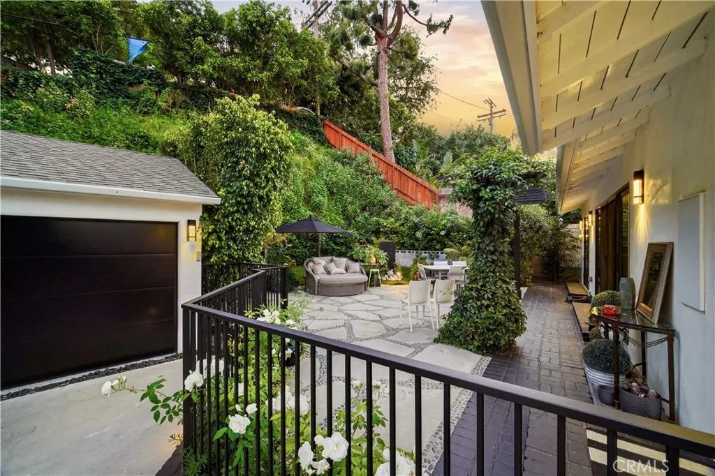 Additional image 23 of 13646 Valley Vista Blvd, Sherman Oaks, CA 91423