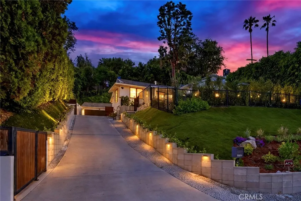 Additional image 33 of 13646 Valley Vista Blvd, Sherman Oaks, CA 91423