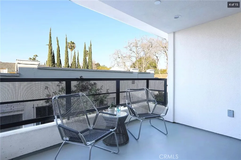 829 N Martel Ave Unit 2, Los Angeles, CA 90046