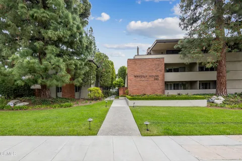 380 S Orange Grove Boulevard Unit 6, Pasadena, CA MLS: P1-21520