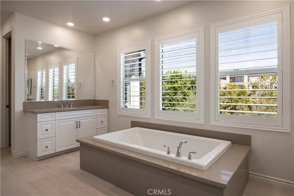 Additional image 89 of 1999 Aliso Peak Way, Lake Forest, CA 92610