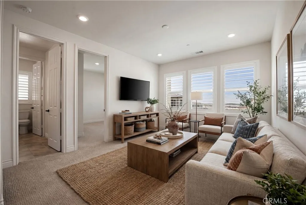 Additional image 75 of 1999 Aliso Peak Way, Lake Forest, CA 92610