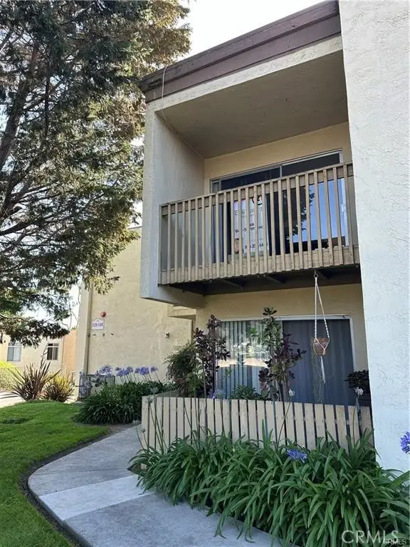 432 Edgehill Dr, Oceanside, CA 92054