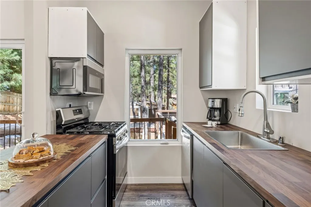 Additional image 76 of 426 Crystal Court, Big Bear Lake, CA 92315