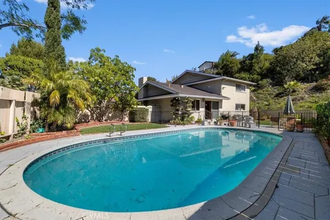 54 Encanto Drive, Rolling Hills Estates, CA 90274 - MLS#: PV25046504