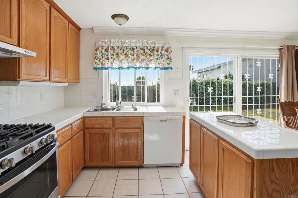 Additional image 14 of 1228 Oleander Ave, Chula Vista, CA 91911