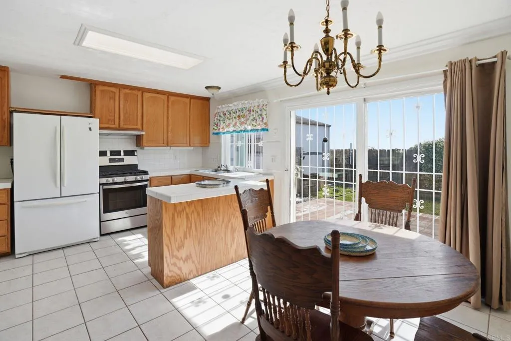 Additional image 15 of 1228 Oleander Ave, Chula Vista, CA 91911