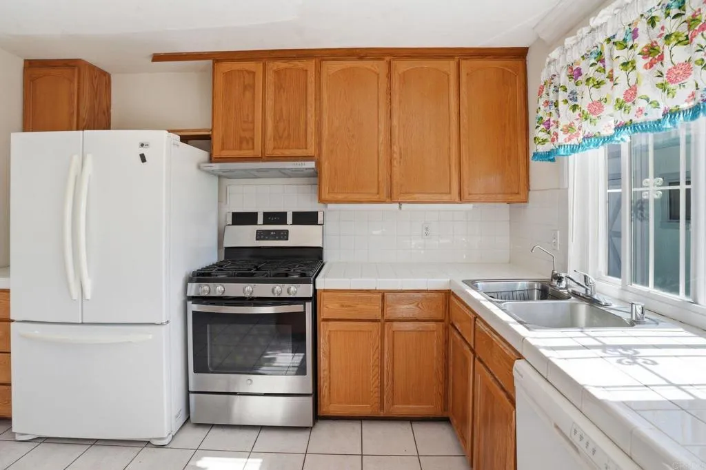 Additional image 12 of 1228 Oleander Ave, Chula Vista, CA 91911