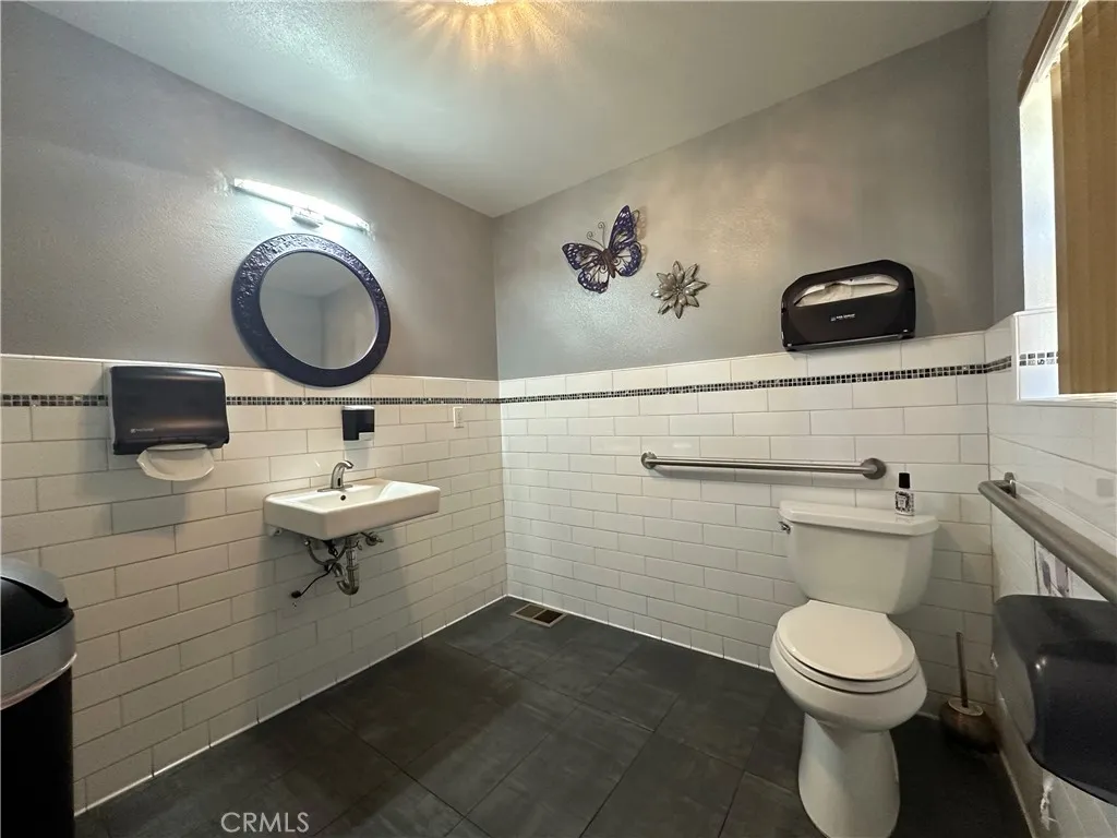 Additional image 6 of 25268 Highway 18, Crestline, CA 92325