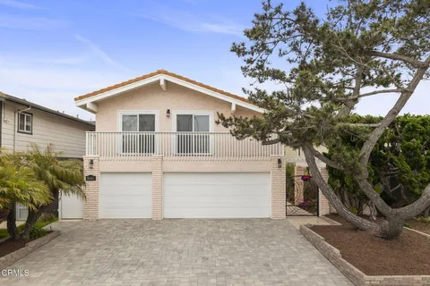 2666 Bayshore Avenue, Ventura, CA MLS: V1-29735