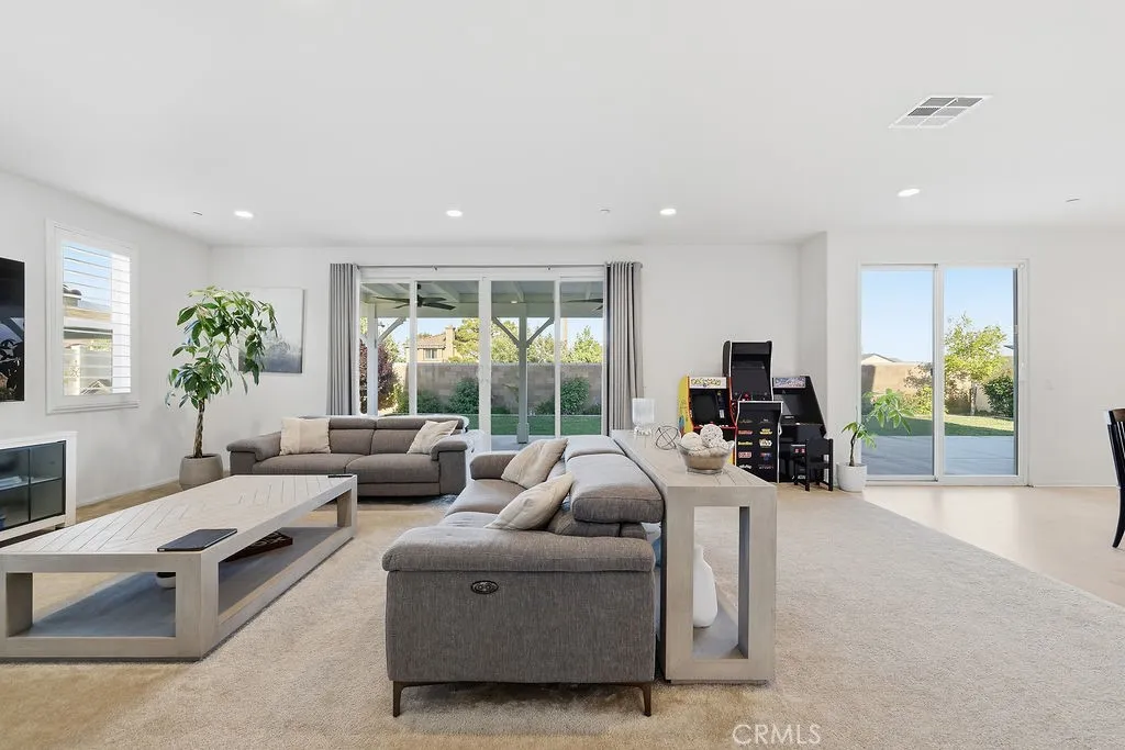 Additional image 13 of 39104 Cocobola Court, Palmdale, CA 93551