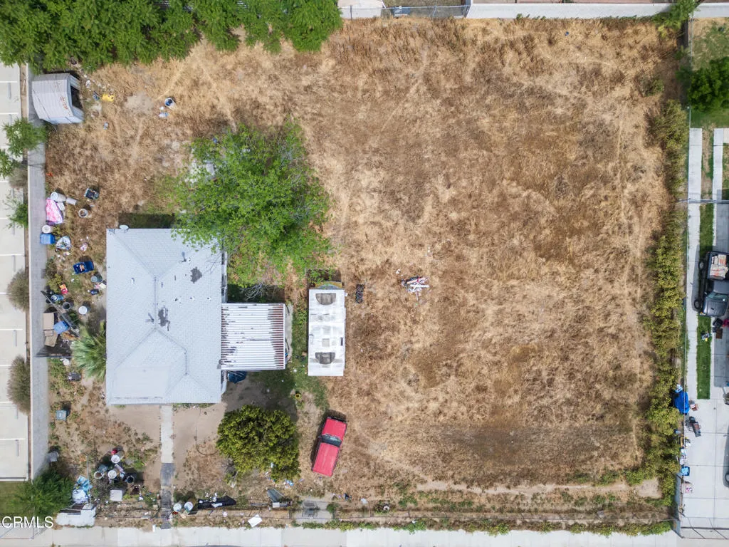 Additional image 9 of 628 E 3rd Street, Bakersfield, CA 93307