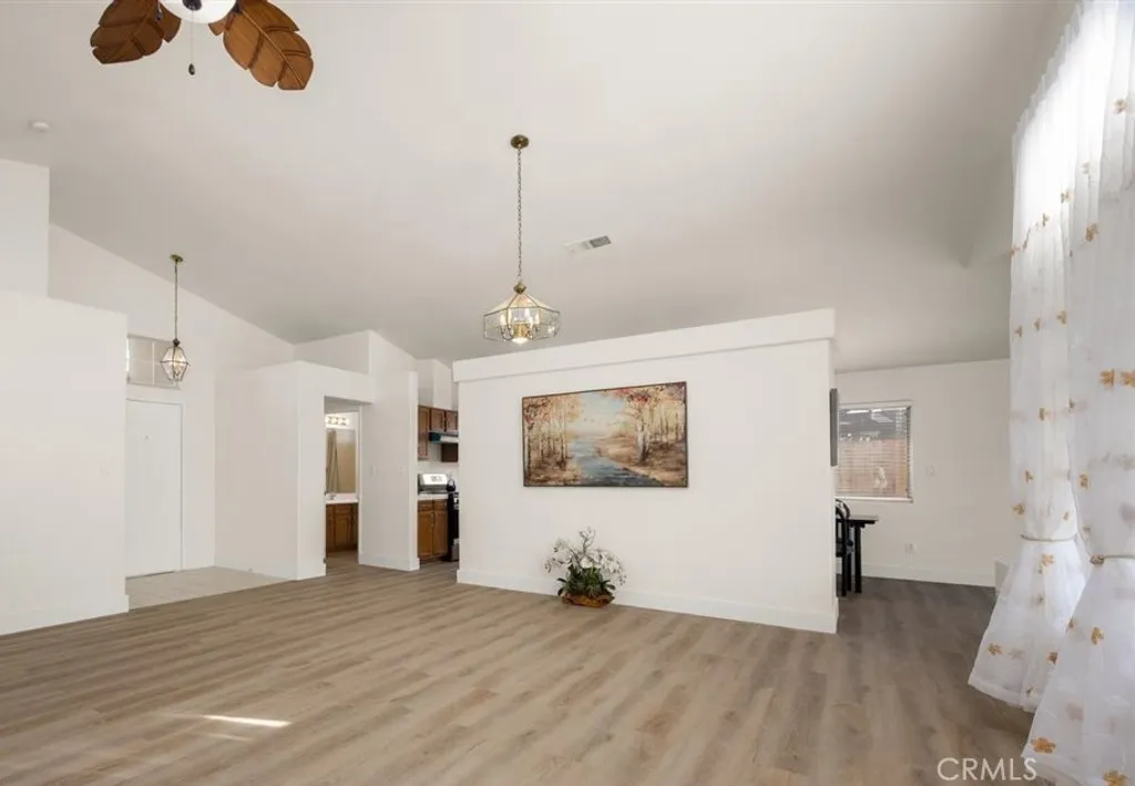 Additional image 8 of 4906 Shadow Stone Drive, Bakersfield, CA 93313