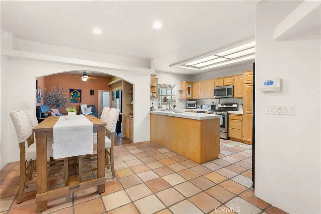 Additional image 9 of 518 W 213th St, Carson, CA 90745