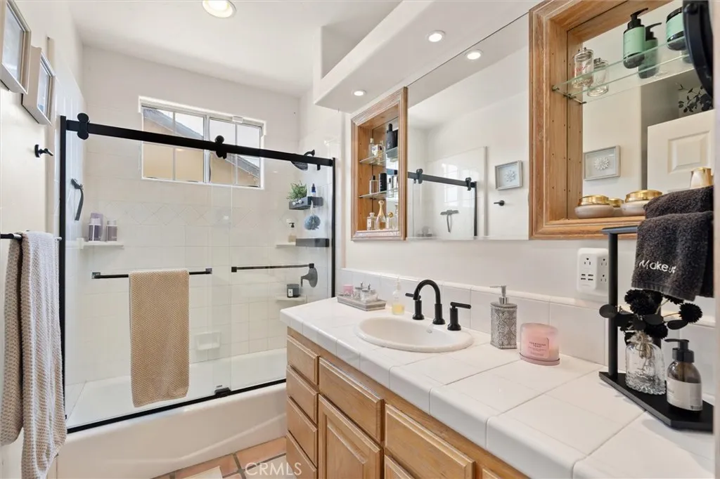 Additional image 19 of 518 W 213th St, Carson, CA 90745