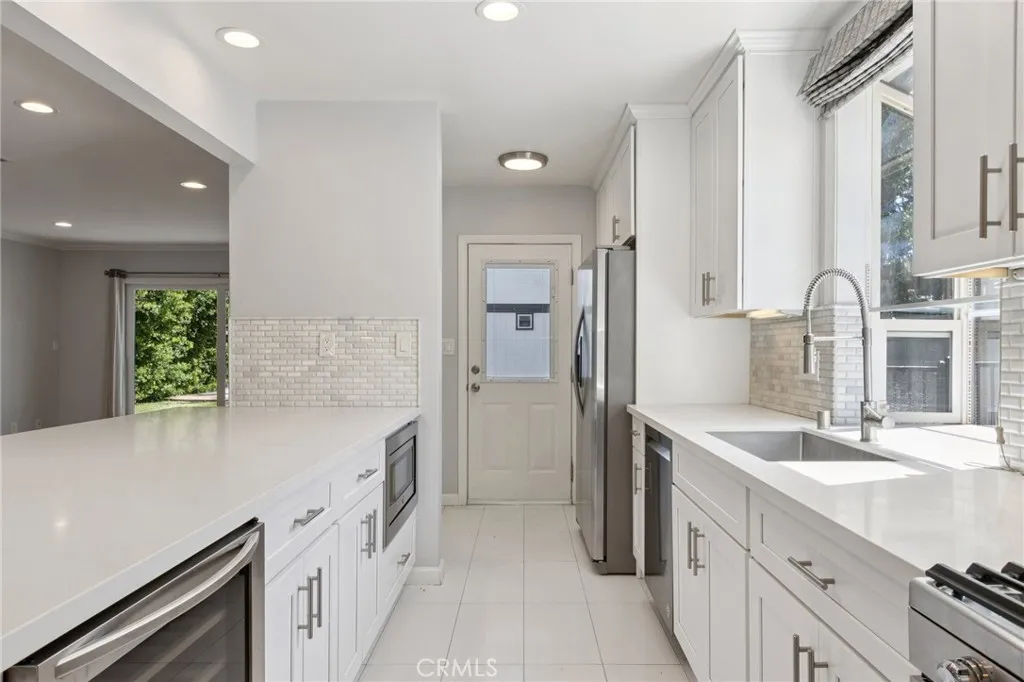 Additional image 86 of 16762 Otsego Street, Encino, CA 91436