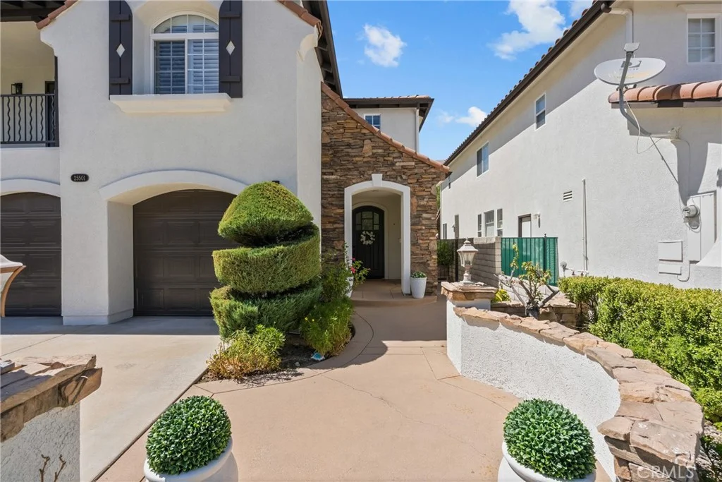 25501 Housman Place, Stevenson Ranch, CA 91381