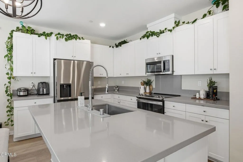 Additional image 38 of 209 Murcott Avenue, Piru, CA 93040