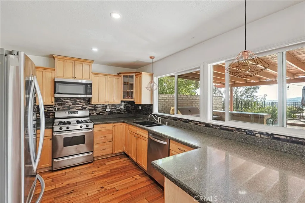 Additional image 22 of 27483 Pamplico Dr, Valencia, CA 91354
