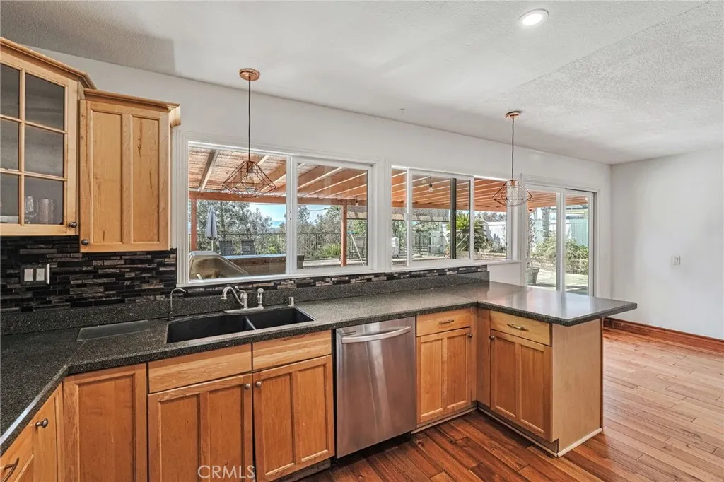 Additional image 70 of 27483 Pamplico Dr, Valencia, CA 91354