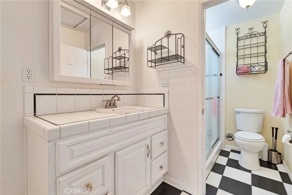 Additional image 32 of 27483 Pamplico Dr, Valencia, CA 91354