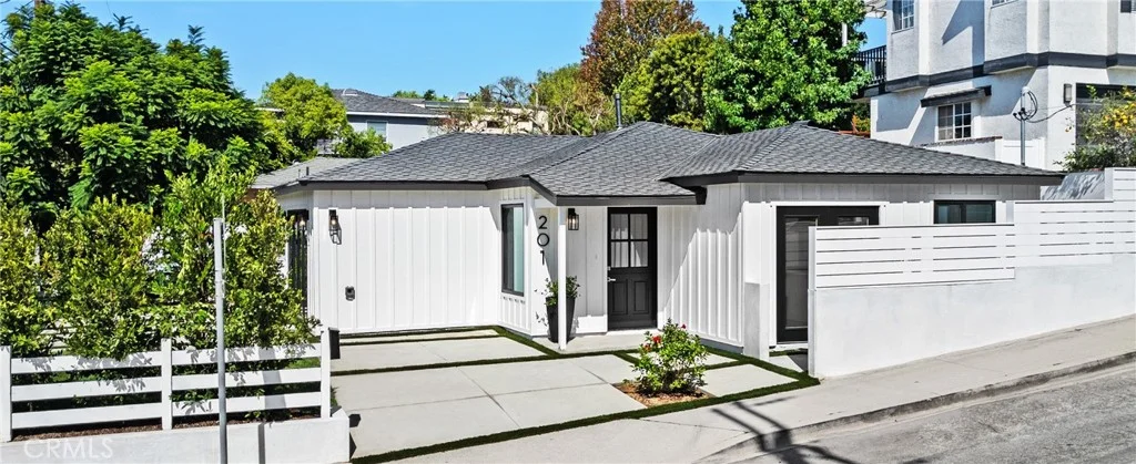 201 N Herrin Street, Manhattan Beach, CA 90266