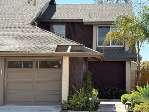 2 Blue Ridge Rdg, Irvine, CA MLS: NP25063723