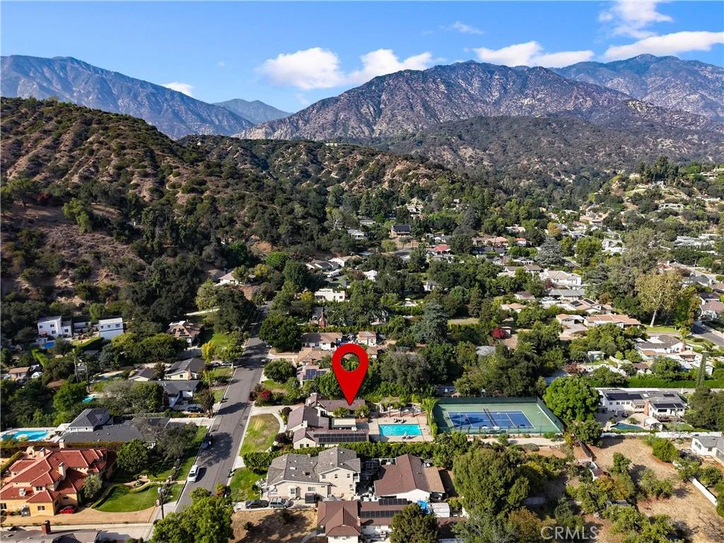 302 Highland Place, Monrovia, CA 91016
