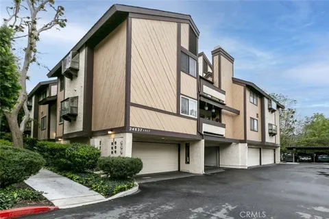 24837 Apple Street Unit B, Newhall, CA 91321 - MLS#: SR25054055