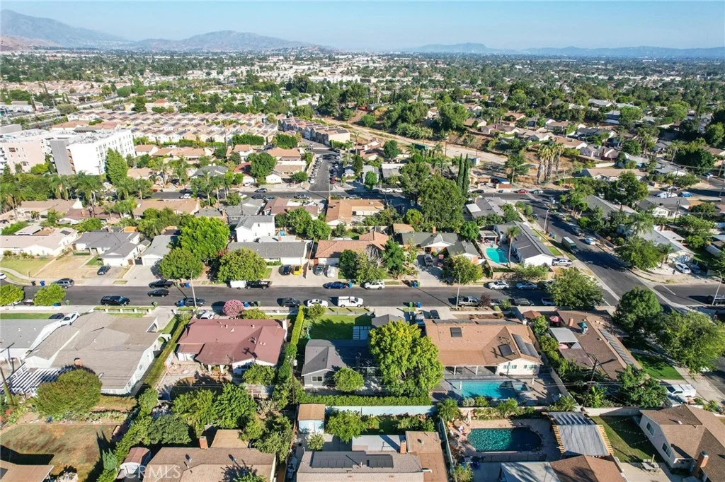 14975 Florentine Street, Sylmar, CA 91342